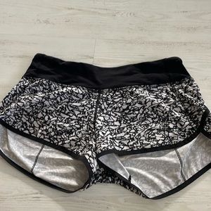 lululemon speed up shorts